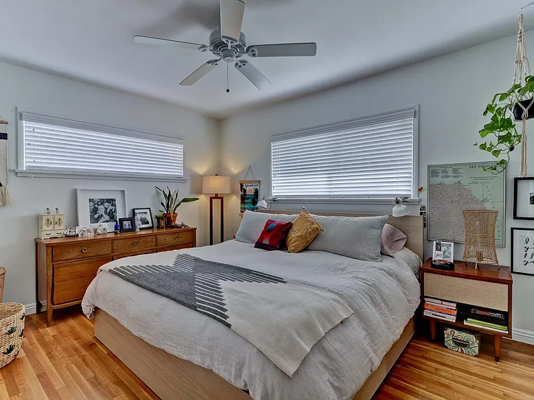 3021 Rhodelia Ave — Photo 9