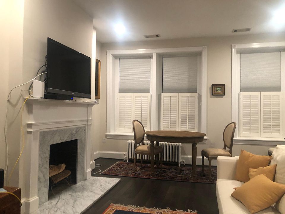 2nd image of 1211 299th St #2