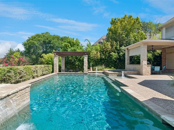 1610 Fairlakes Pointe Dr, Rockwall, TX 75087