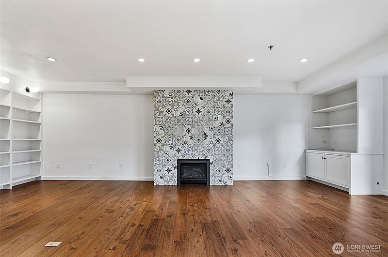 5th image of 701 Galer St #609