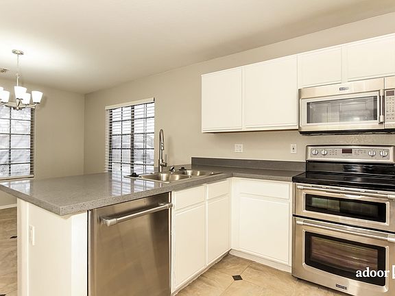 3rd image of 13990 W Cornerstone Trl