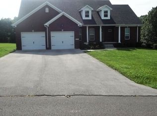 97 N Spring St, Scottsville, KY 42164