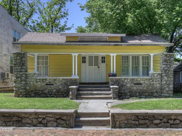 114 S Jackson Ave, Joplin, MO 64801
