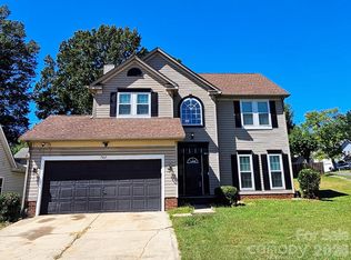 7402 Shiras Ct, Charlotte, NC 28273
