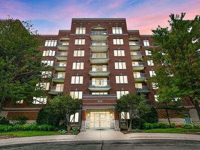 390 S Western Ave APT 405, Des Plaines, IL, 60016