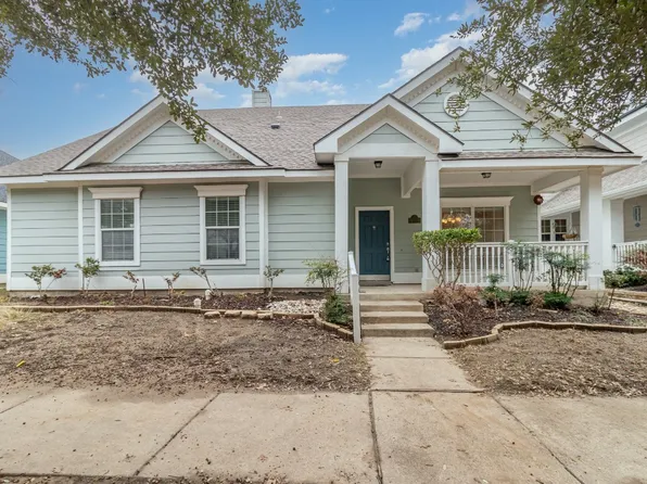 1231 Port Royal Ct, Aubrey, TX 76227