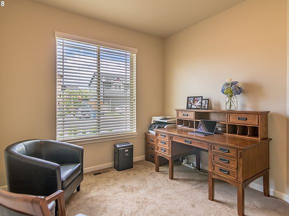 3rd image of 15505 NE 79th Way