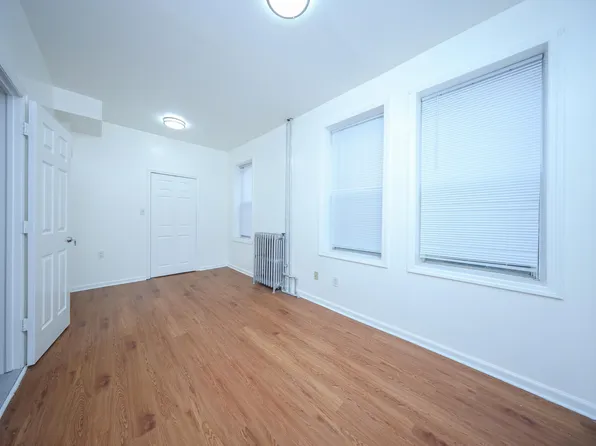 146 Cedar Avenue image 14 of 22