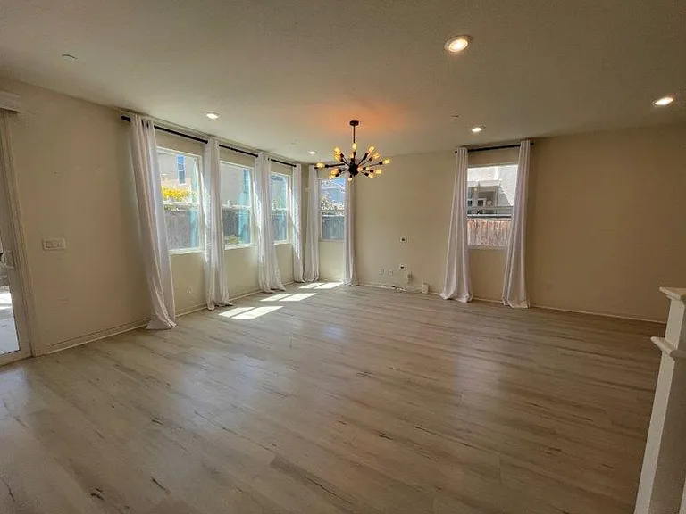 9976 Asilomar Ln — Photo 8