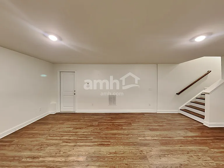 2461 Napa Valley Dr — Photo 31