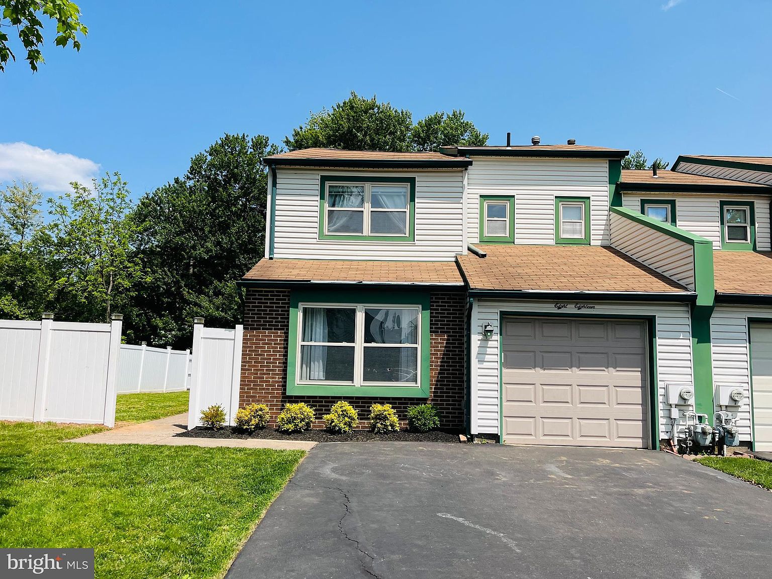 818 Roberts Rd, Warminster, PA 18974 Zillow