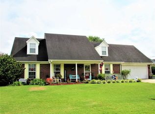 53 Countryside Cir, Brighton, TN 38011