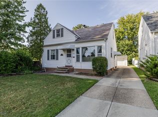 24731 Farringdon Ave, Euclid, OH 44123