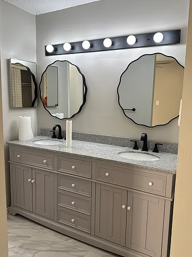 6226 Sandcrest Cir #6226 Photo 1