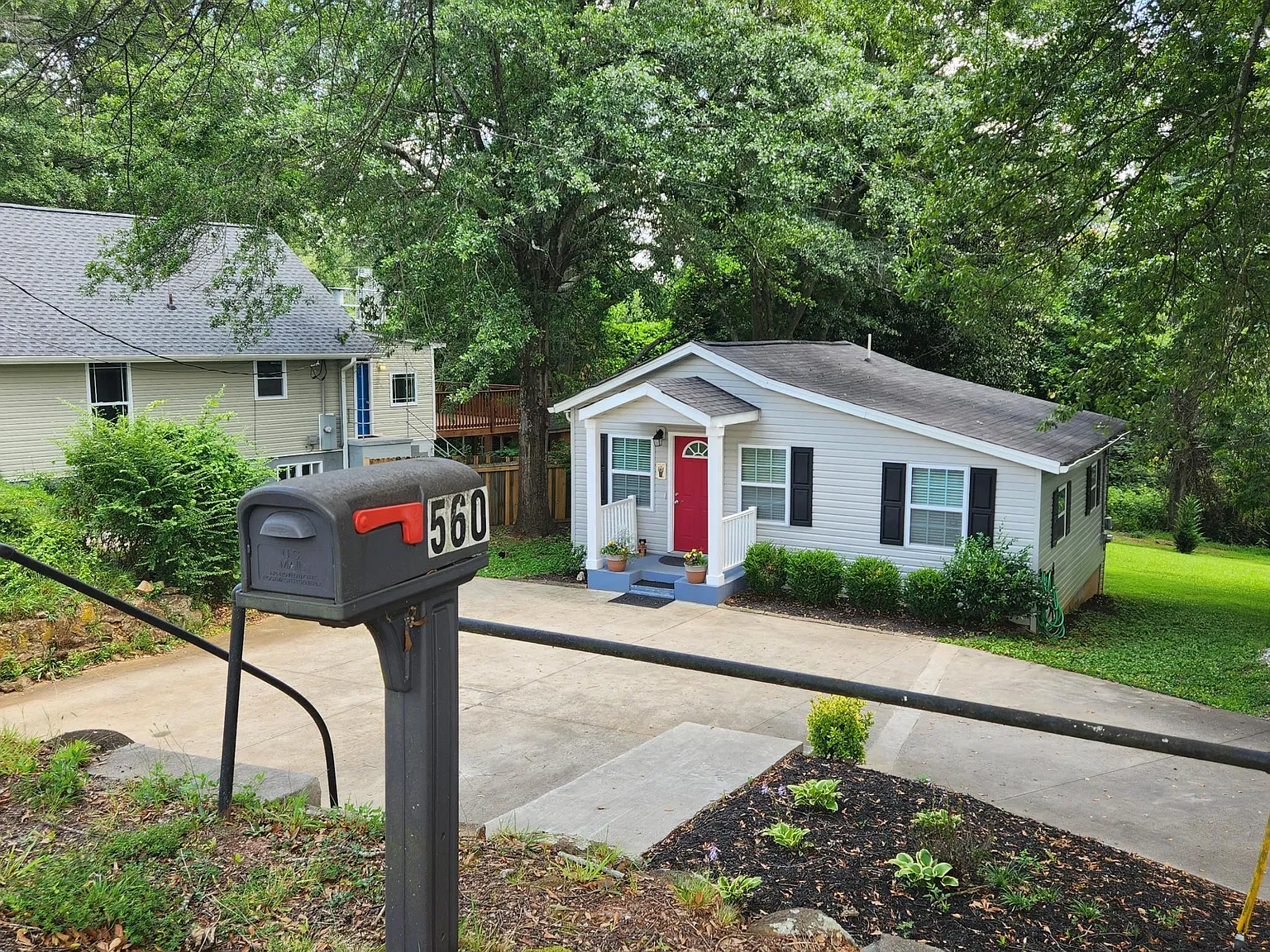2 bed, 945 sqft, $1,495 — Photo 1