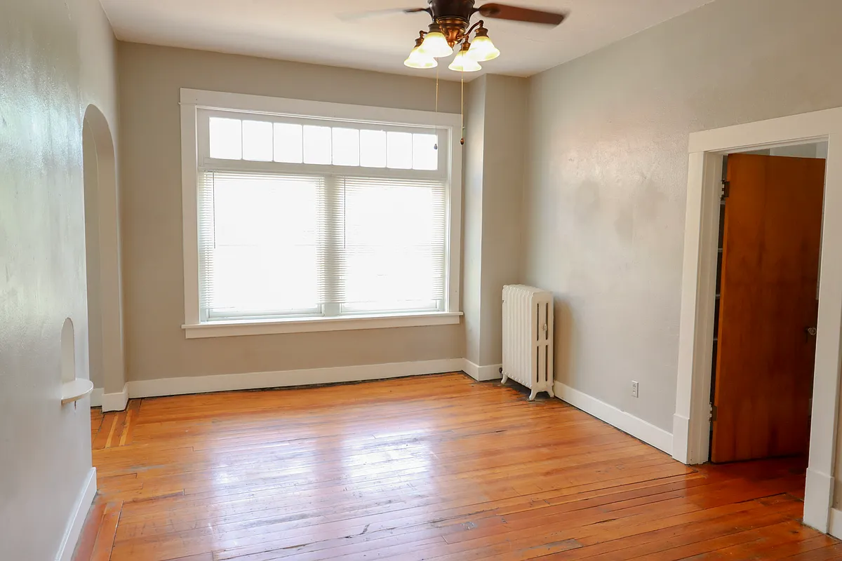 Building Photo - 155 W Mountain Ave #161-5