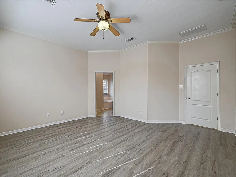 6923 Grants Hollow Ln — Photo 33