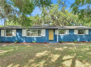 1307 Lindsey Rd, Plant City, FL 33566