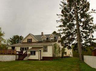 131 Salisbury St, Ishpeming, MI 49849