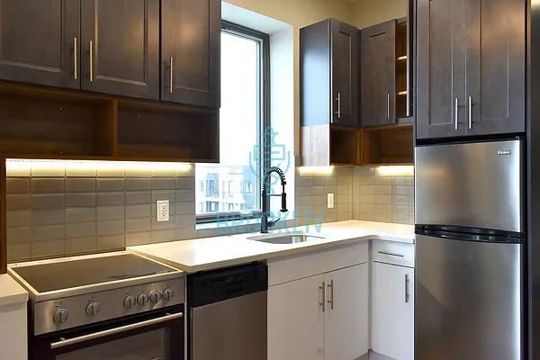 Rented by null | media 17