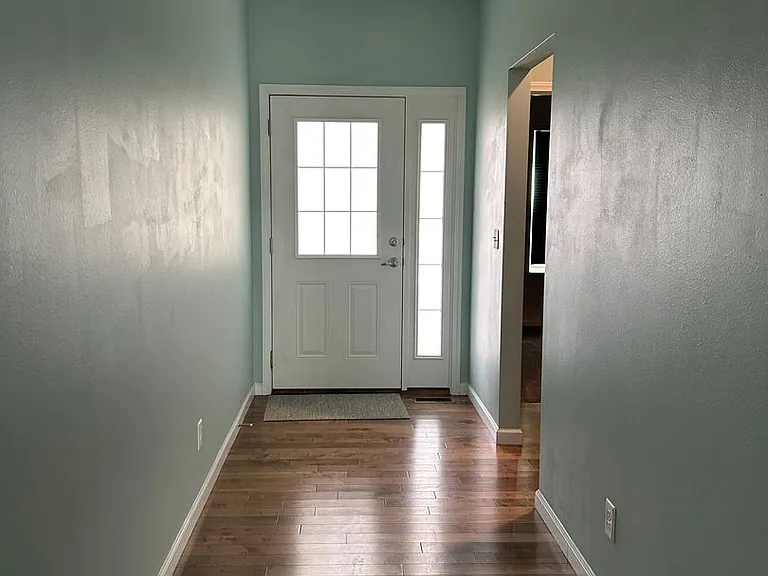 2609 Beacon Point Ct — Photo 25