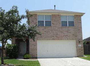 4907 Chase More Dr, Bacliff, TX 77518