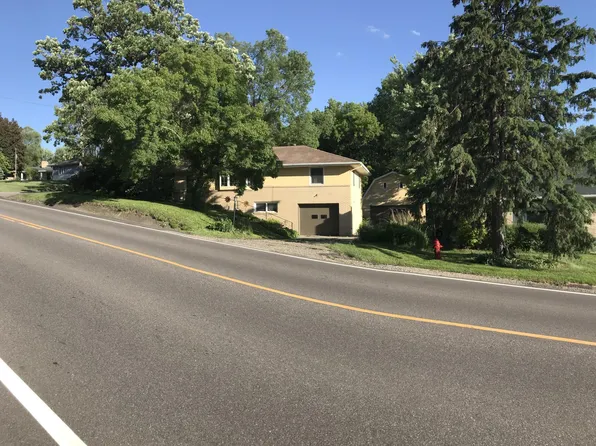 1518 Lone Oak Rd, Eagan, MN 55121