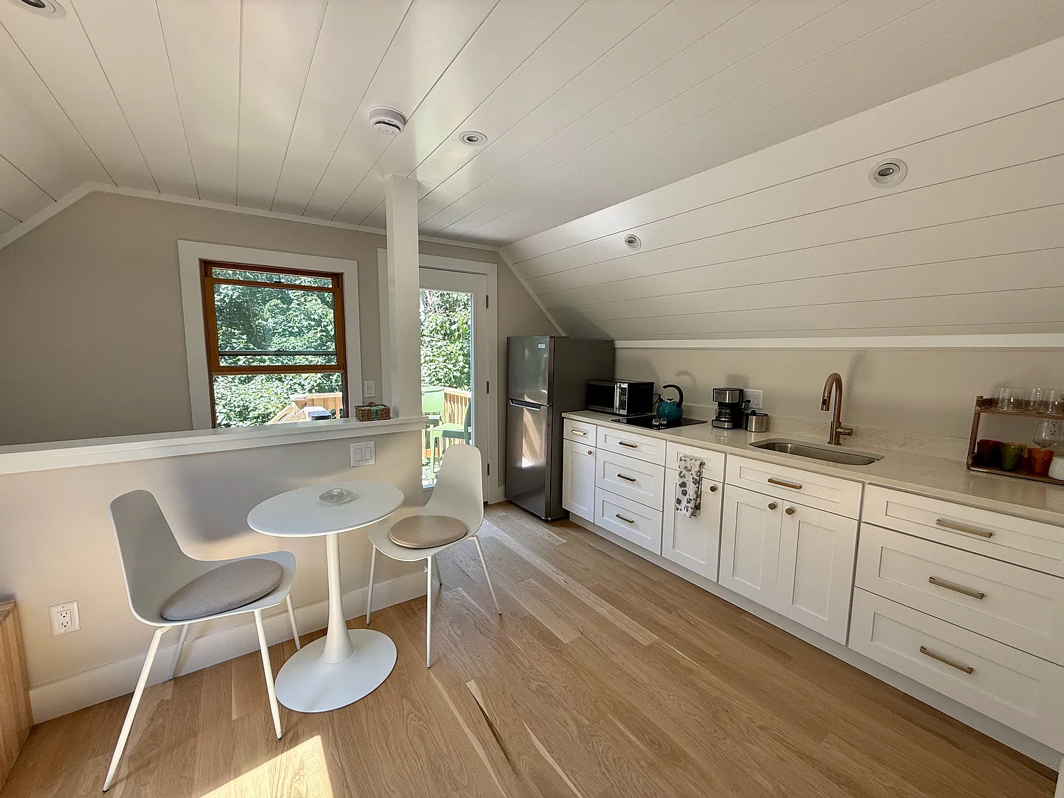 1 bed, 500 sqft, $2,200 — Photo 1