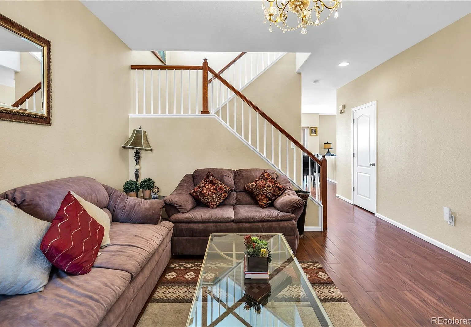 6 bed, 3.5 bath, 2784 sqft, $4,700 — Photo 3