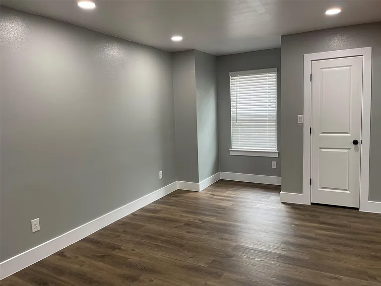 6202 Hogan Ave — Photo 10