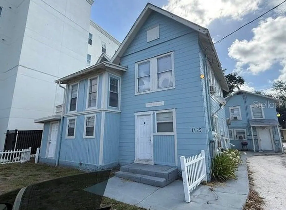 2 bed, 600 sqft, $1,500 — Photo 1
