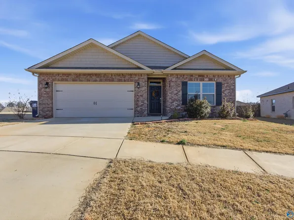 7005 Nearpath Dr, Huntsville, AL 35806