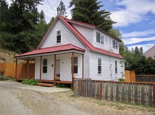 102 E 4th St, Cle Elum, WA 98922