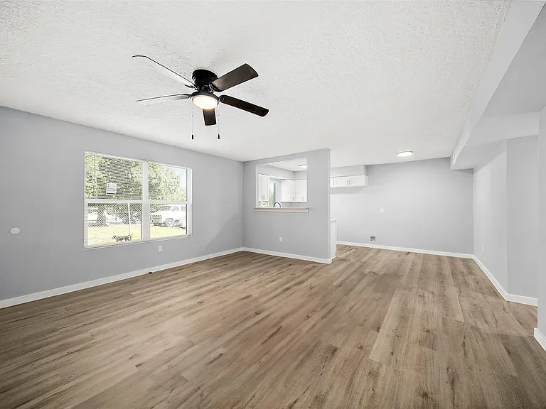 16415 Woodrow St #24 — Photo 9