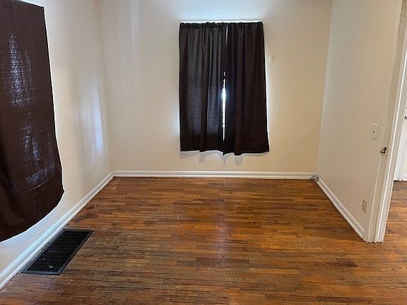 4th image of 898 Jefferson Ave