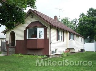 1620 W Main St, Owosso, MI