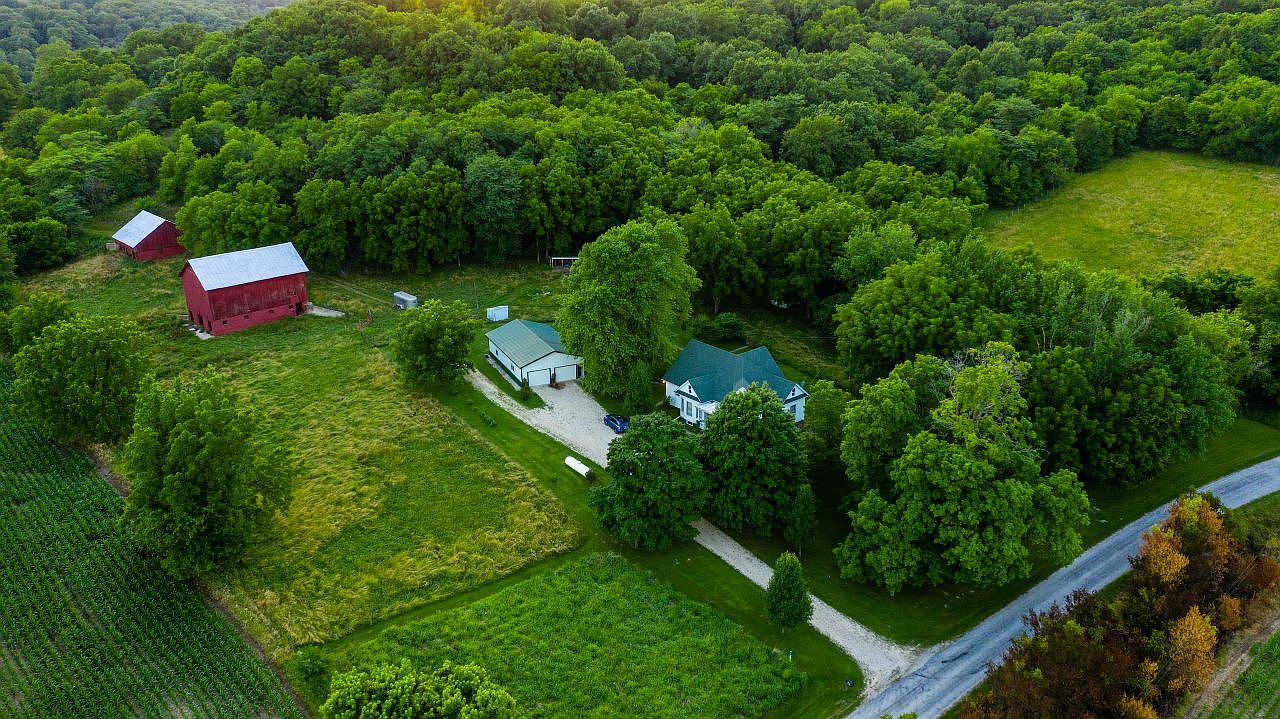 16643 340th St, Pleasant Hill, IL 62366 Zillow