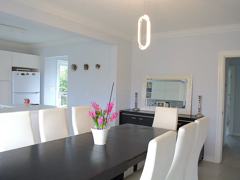 2251 Haywood Ave — Photo 9