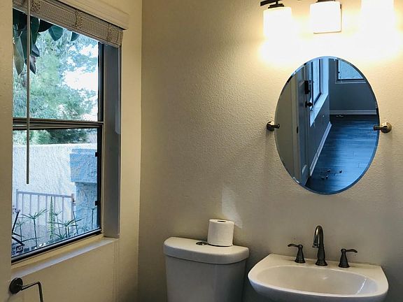 5th image of 12411 Osborne St Unit 123