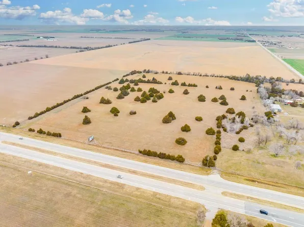 1661/ W Us Highway 54, Goddard, KS 67052