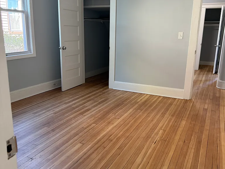 333 Ridgefield Ave #1 — Photo 5