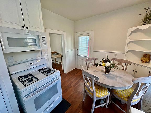 4th image of 138 Fountain Ave #138