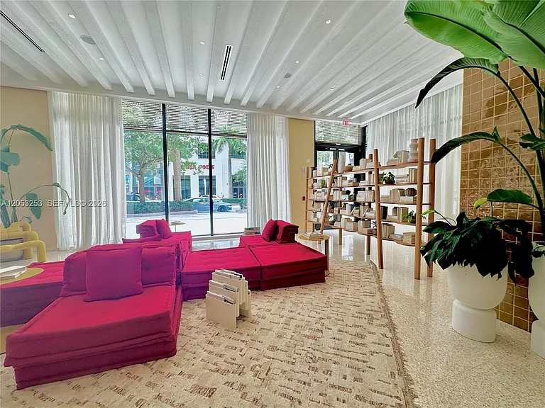 90 NE 32nd St #1012 — Photo 3