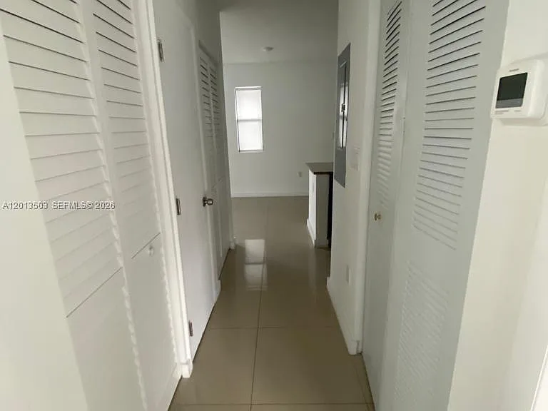 423 E 27th St #102 — Photo 16
