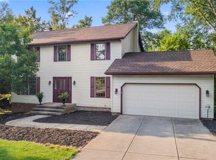 29439 Sayle Dr, Willoughby Hills, OH
