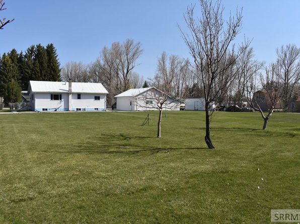207 S 3 E, Aberdeen, ID 83210