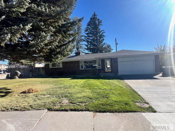 155 Lincoln Dr, Idaho Falls, ID 83401