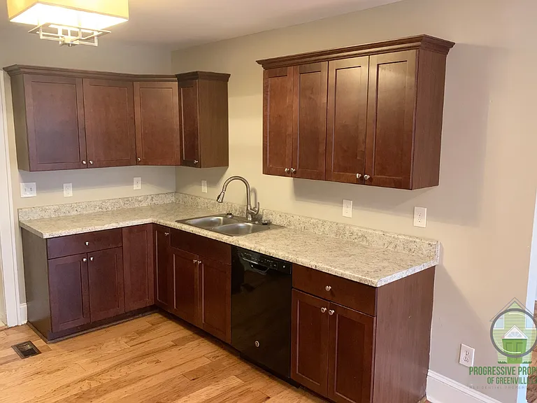 19 Skyland Dr — Photo 5