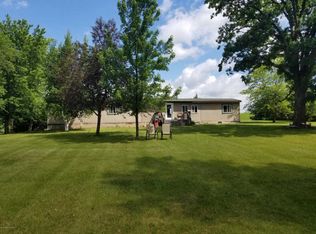 41610 Long Lake Rd, Ottertail, MN 56571