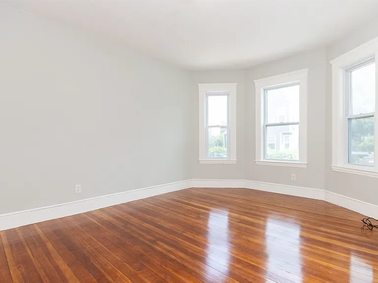 35 Torrey St #3 — Photo 7